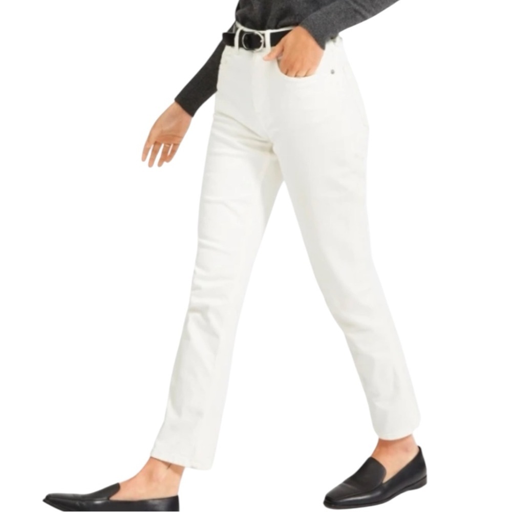 EVERLANE Organic Cotton Cheeky Crop Jeans in Ecru Size 30 -- CLOSET STAPLE!!!